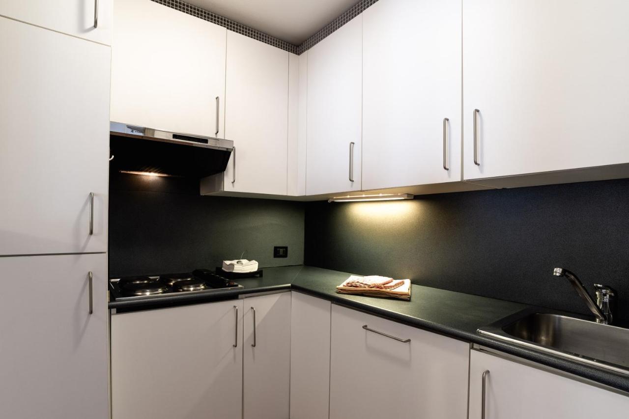마돈나 디 캄필리오 Rta Torre Del Brenta 아파트 호텔 외부 사진