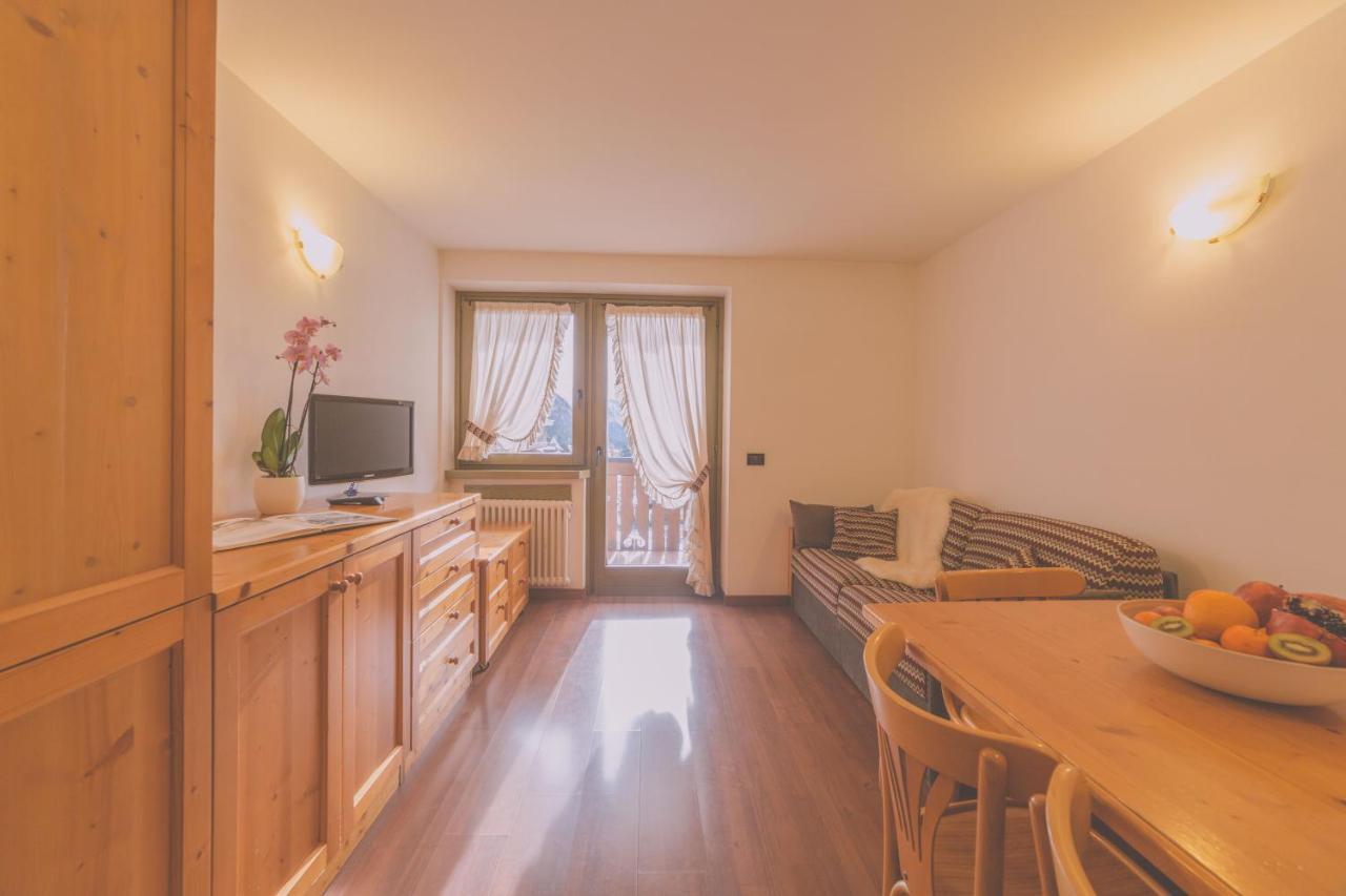 마돈나 디 캄필리오 Rta Torre Del Brenta 아파트 호텔 외부 사진
